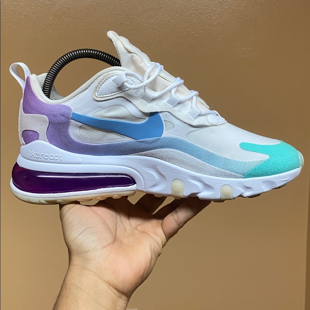 Nike Air Max 270 React Women’s Running Sneakers Gradient Shift SZ 9.5 AT6174-102 - Picture 7 of 17